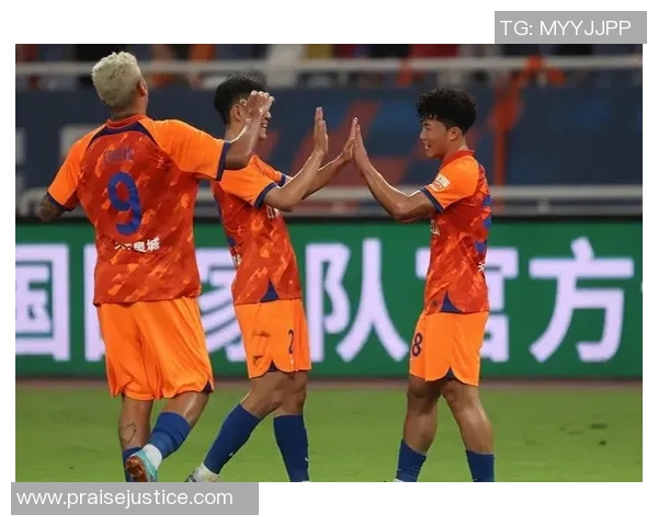 恒大与鲁能精彩对决比分直播全程跟踪分析与赛况更新