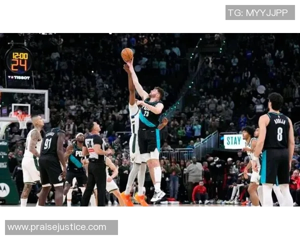 雄鹿客场力克开拓者，总比分2-1领先：深度解析胜利背后的秘诀